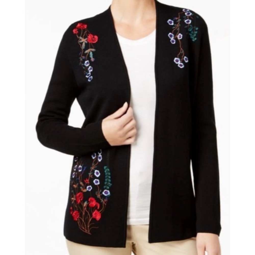 Charter Club Shawl Size Small Black Floral